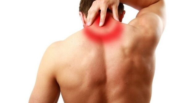 Nackenschmerzen durch Wucherungen an den Wirbeln
